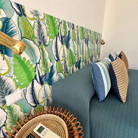 Tigelliotre Bed And Breakfast Cagliari Bagian luar foto