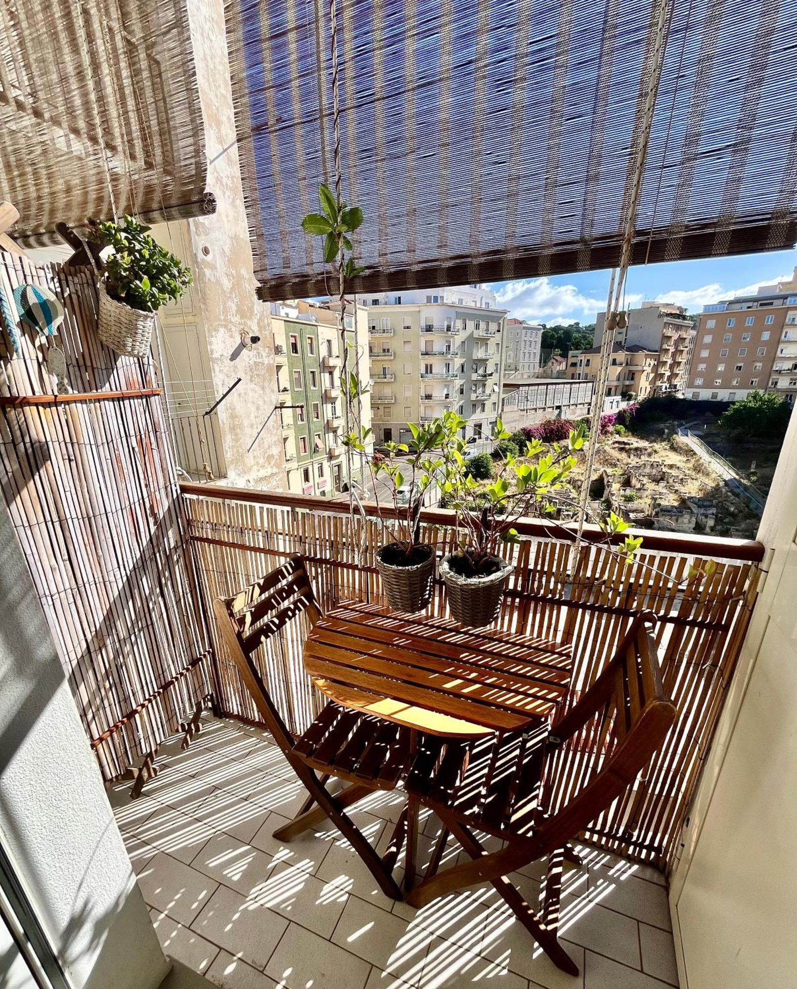 Tigelliotre Bed And Breakfast Cagliari Bagian luar foto