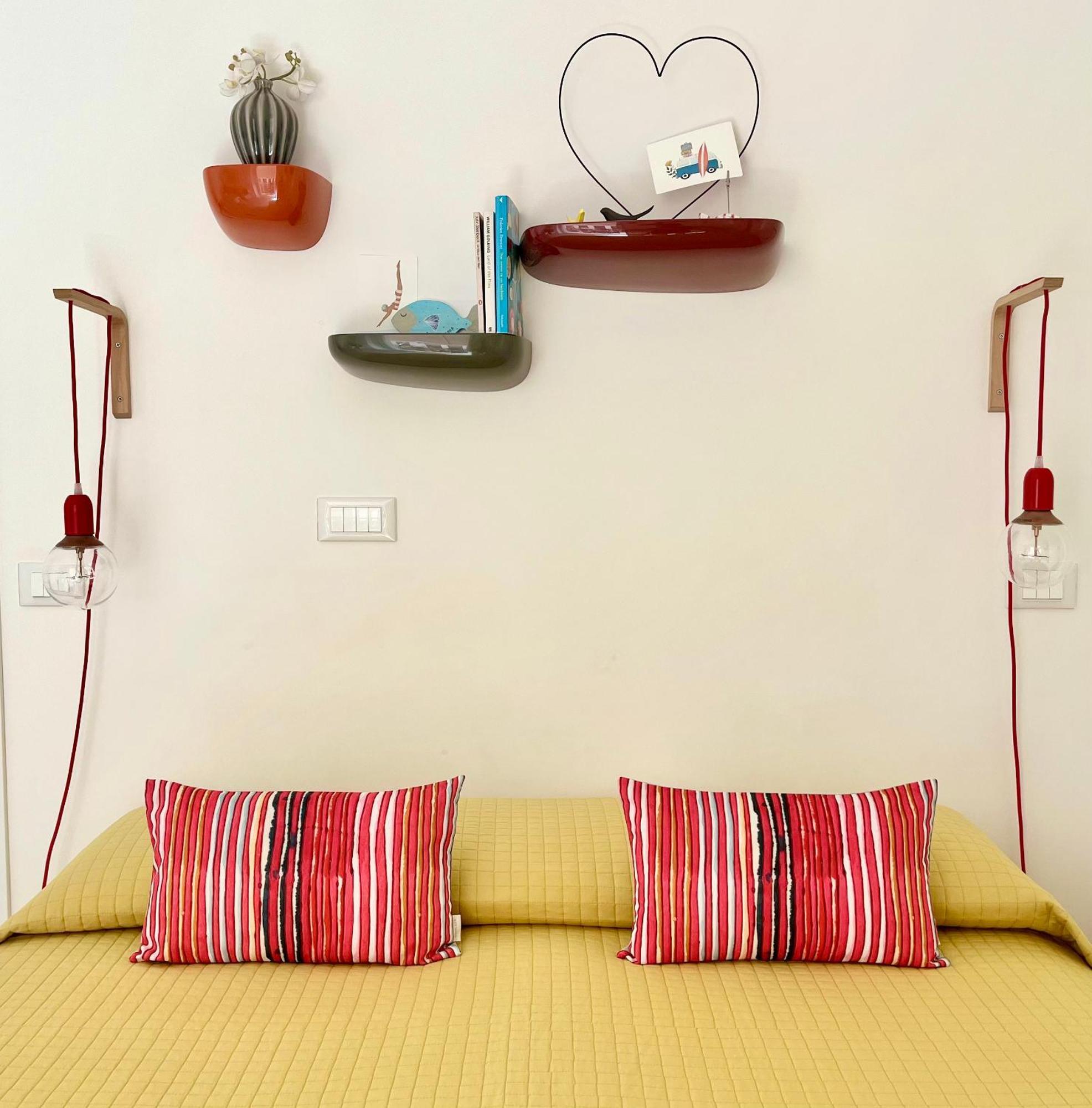 Tigelliotre Bed And Breakfast Cagliari Bagian luar foto