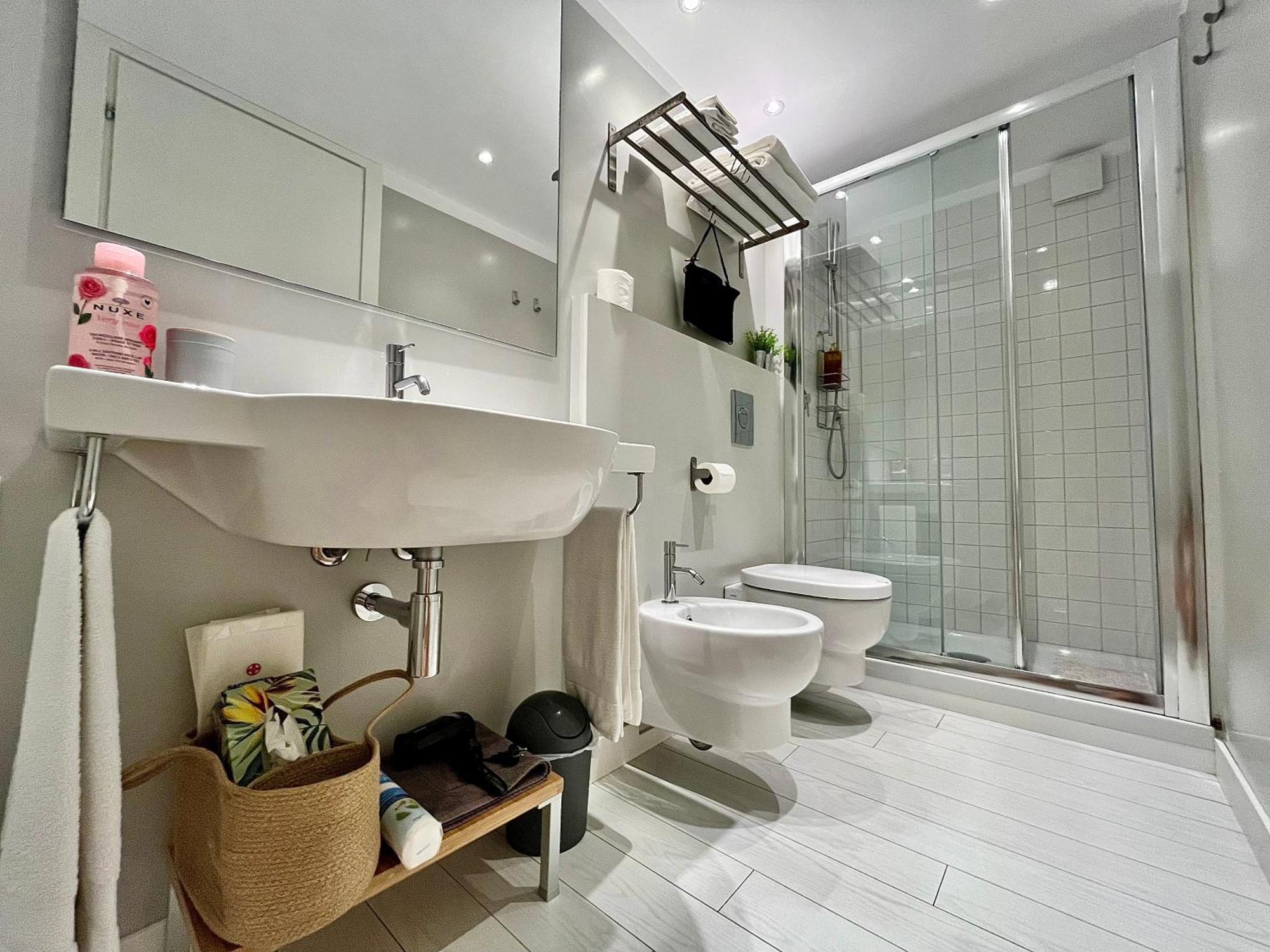 Tigelliotre Bed And Breakfast Cagliari Bagian luar foto